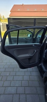 фото thumb №4, Обшивка дверь обивка перед vw golf 5 plus 2003-2009