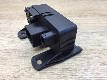 фото thumb №11, Блок управления реле свечей накаливания do mercedes w209 w202 w203 w210 w211