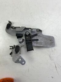 Nissan renault 1.5 датчик тиску вихлопних газів разом з кронштейн 223676768r в Україні, фото thumb