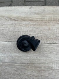 фото thumb №1, Audi a4 b9 8w avant клаксон комплект 8w0951221