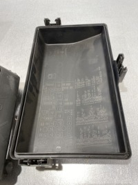 2012 chevrolet orlando коробка запобіжників комплектна 96982038 Оригінал, фото thumb