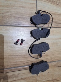 фото thumb №1, Гальмівні колодки гальмівні перед peugeot 405 425095 oe!