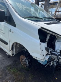 фото thumb №3, Toyota proace i pas бампер капот крила балка радіатор запчастина