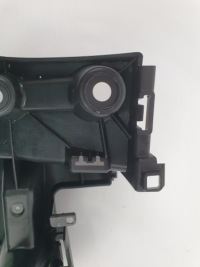 фото thumb №9, Opel mokka b ii 2020 - напрямна кронштейн бампера задня лівий 9835230580