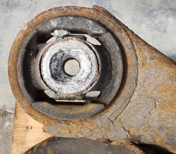 фото thumb №6, Подвешивание задние балка ось зад range rover l322