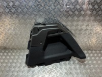 фото thumb №1, Обшивка багажника правий задня renault captur ii 19-