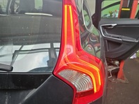 фото thumb №1, Лампа задняя правая volvo v60 i lift led 13-18 оригинальный номер