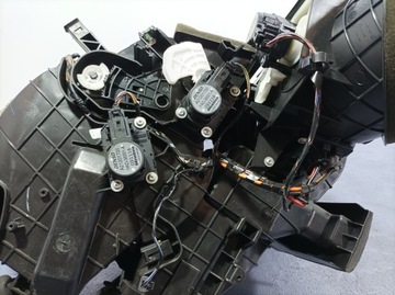 фото thumb №10, Peugeot 301 рестайлинг отопитель воздуходувка кондиционер 9800264880