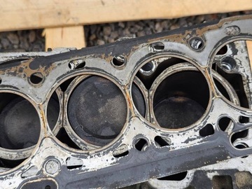 фото thumb №7, Dół блок двигателя volvo s80 v70 xc70 xc60 v50 s40 c30 c70 2.5t 2.5 t5 b5254t