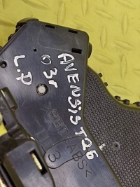 фото thumb №6, Toyota avensis t25 замок двері лівий перед