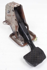 фото thumb №1, Педаль гальма seat alhambra ii 13r. 2.0tdi dsg