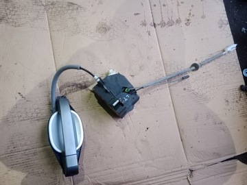 фото thumb №1, Замок дверь ручка левый зад range rover l322 eu