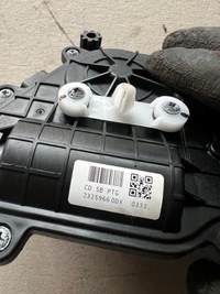 фото thumb №2, Kia proceed ceed iii 18- замок кришки багажника доводчик