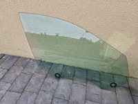 фото thumb №1, Bmw 6 g32 стекло дверь правый перед 2017