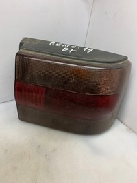 фото thumb №1, Лампа задняя правая renault 19