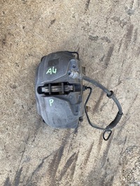 фото thumb №1, Audi a4 b9 супорт гальмівний правий idealny 8w06bh