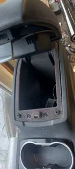 S-max mk1 galaxy mk3 06-14r подлокотник комплектный  piano black европа Цена, фото thumb