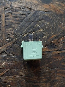 фото thumb №10, Реле bmw e36 8373700 61368373700