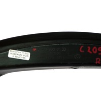 фото thumb №13, Mercedes c209 w209 молдинг защита прокладка багажника правая a2096930133