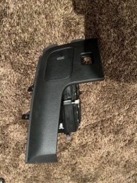 фото thumb №1, Бардачок консоли ford mustang vi fr3b-63044f09-a