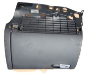 фото thumb №1, Audi a4 b8 2.7 tdi бардачок europa