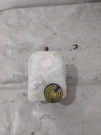 фото thumb №4, Насос тормозная ze баком peugeot 306 1998r.