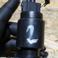 фото thumb №14, Audi a6 s6 c4 4a насос розпилювача скло передньої 021168 103173 topran