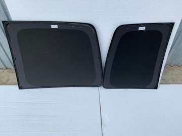 Szyba Tylna tył VW CADDY Oryginalna ciemna 2004-2020 drzwi skrzydełkowe