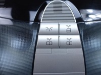 фото thumb №6, Mercedes slk r171 лампа освітлення салону a1718201401