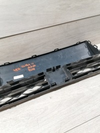 фото thumb №8, Leon iv решётка средняя бампер перед 5fa853667