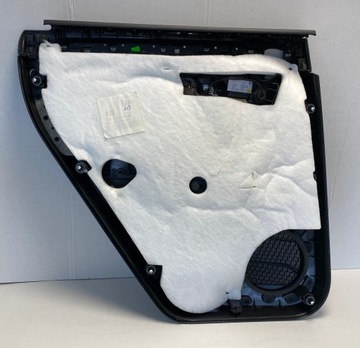 фото thumb №9, Vw touareg iii r-line обивка боковина дверь правый зад 760867212j кожа