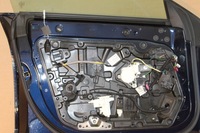 фото thumb №8, Дверь левая перед стекло mercedes gt 290 cls 257