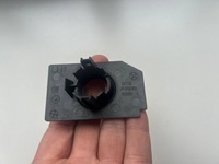 фото thumb №7, Opel crossland x 2017-2021 кронштейн корзина датчика pdc левый центральный gm оригинальный номер