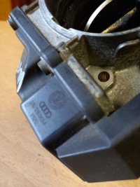 фото thumb №4, Vw passat b6 2,0tdi дроссельная заслонка воздуха siemens a2c53085612