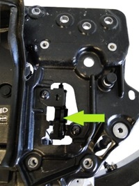 фото thumb №1, Mercedes замок капот лівий w pas передній перед 43 amg sl r232 232