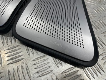 фото thumb №7, Решітки динаміків полиці багажника bang olufsen bmw f10