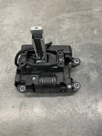 фото thumb №1, Ручка выборщик изменения коробки передач q5 80a