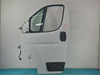 фото thumb №1, Двері перед ліві peugeot boxer ii 06- білий