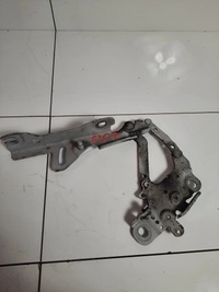 фото thumb №1, Петля капот правий передній bmw f20 7336700