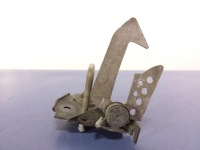 фото thumb №1, Bmw 7 f02 замок крепление засов капот левый 7183763