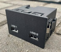 фото thumb №1, Porsche cayenne iii 9y0 2017 - панель port зарядки 2x usb