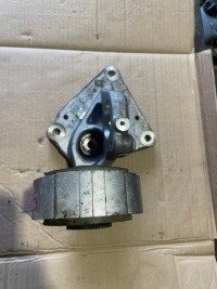 фото thumb №1, Peugeot 508 2.0 e-hdi кронштейн підпора піввісь 9675288280