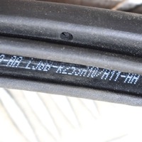 фото thumb №7, Ford mustang mach-e 2022 права сторона гумовий прокладка двері задніх