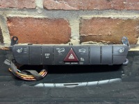 фото thumb №1, Mercedes w164 панель света аварийных a1648703510