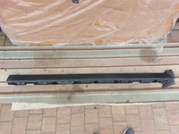 фото thumb №1, Молдинг порог левая land range rover velar l560