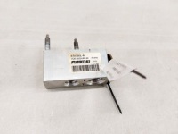 фото thumb №1, Peugeot 208 citroen клапан расширительный 670730l