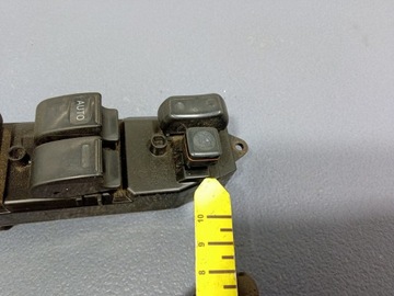 фото thumb №7, Toyota sienna ii xl20 03- панель переключатель стекло левый перед 514868