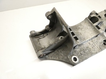 фото thumb №2, Лапи генератора обладнання vw golf iv 4 bora 1.9 tdi axr 97-05 045903143c