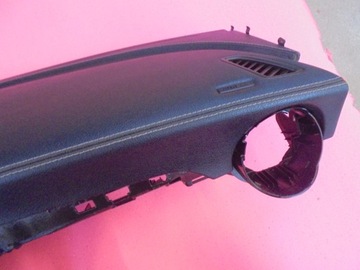 фото thumb №5, Mercedes c клас w205 панель роздавальна шкіра