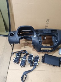 фото thumb №9, Консоль ремни комплект подушка nissan navara d23